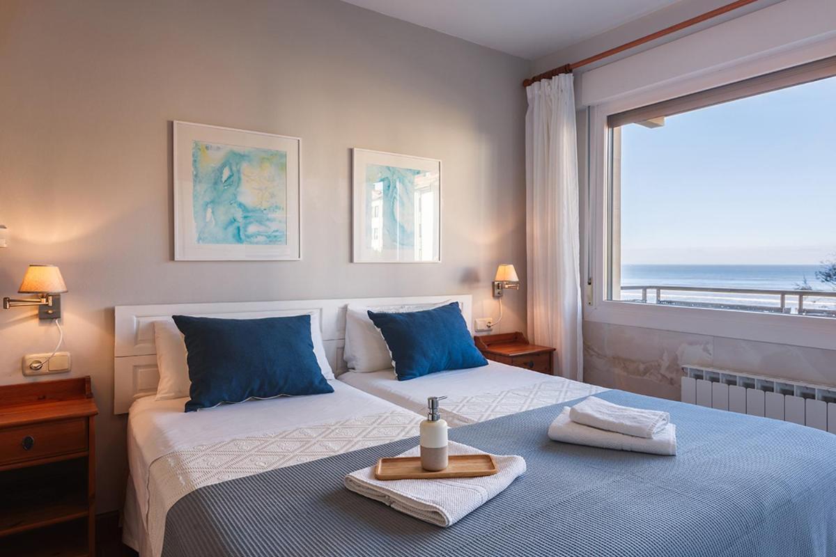 Pension Zarauz Playa ภายนอก รูปภาพ