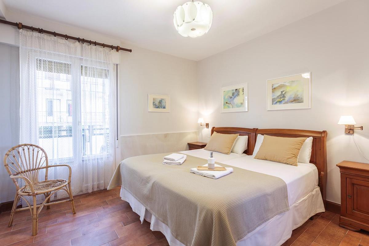 Pension Zarauz Playa ภายนอก รูปภาพ