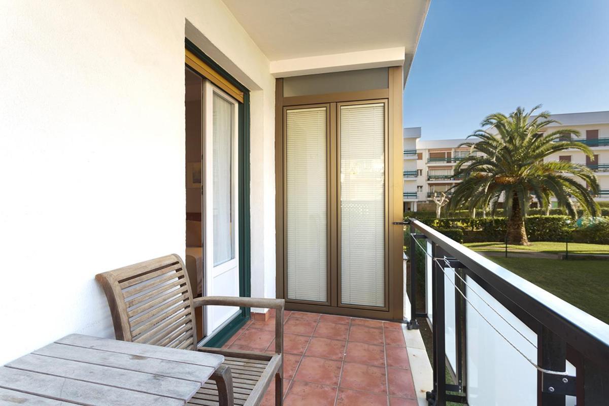 Pension Zarauz Playa ภายนอก รูปภาพ