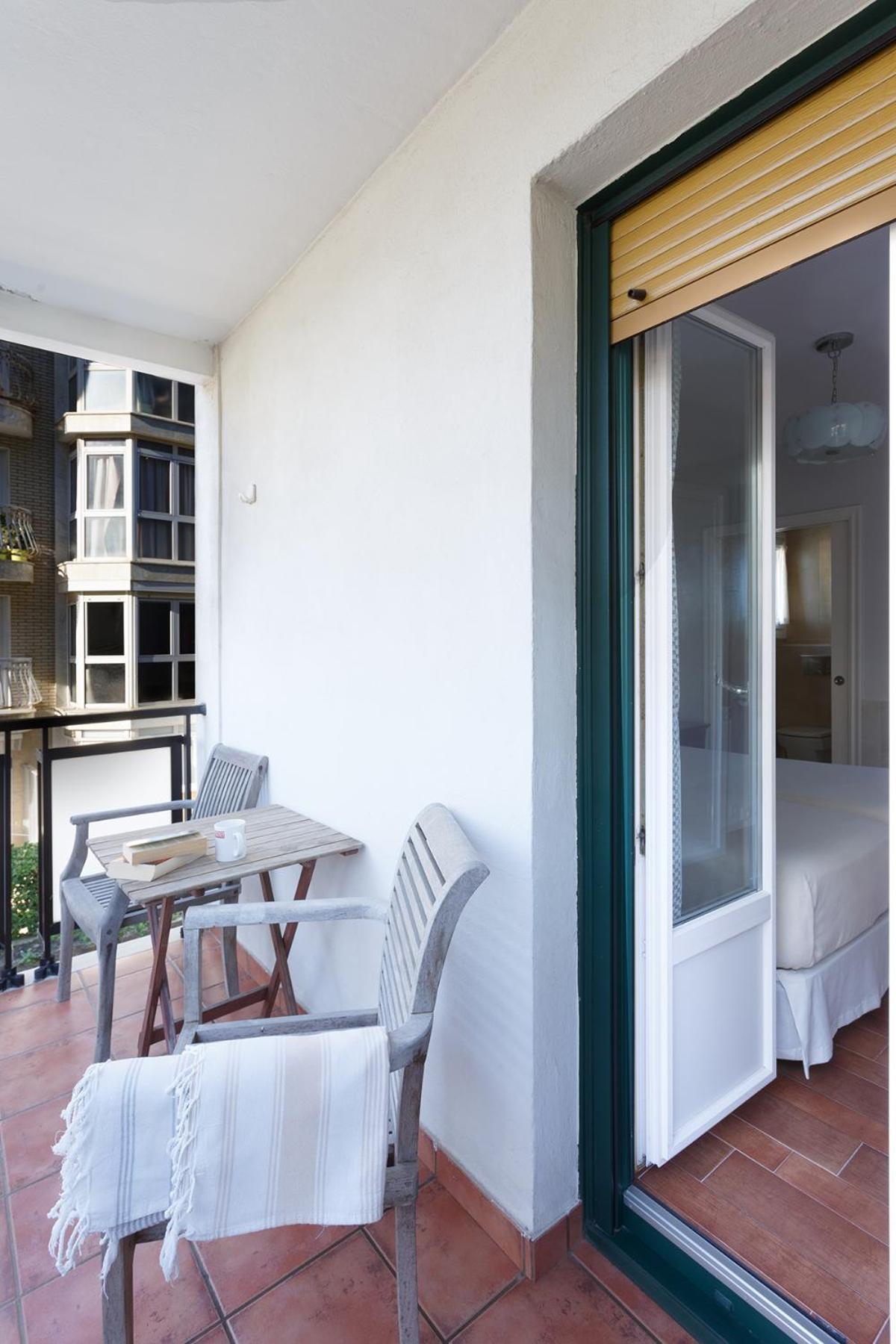Pension Zarauz Playa ภายนอก รูปภาพ