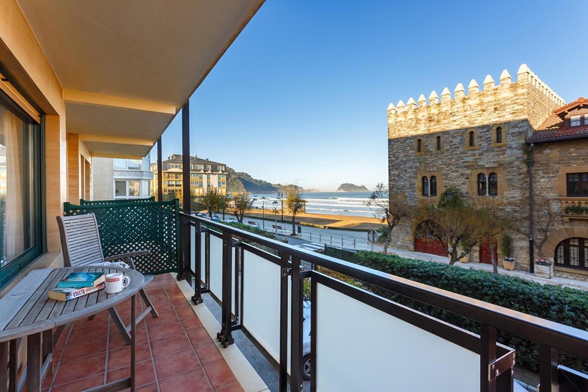 Pension Zarauz Playa ภายนอก รูปภาพ